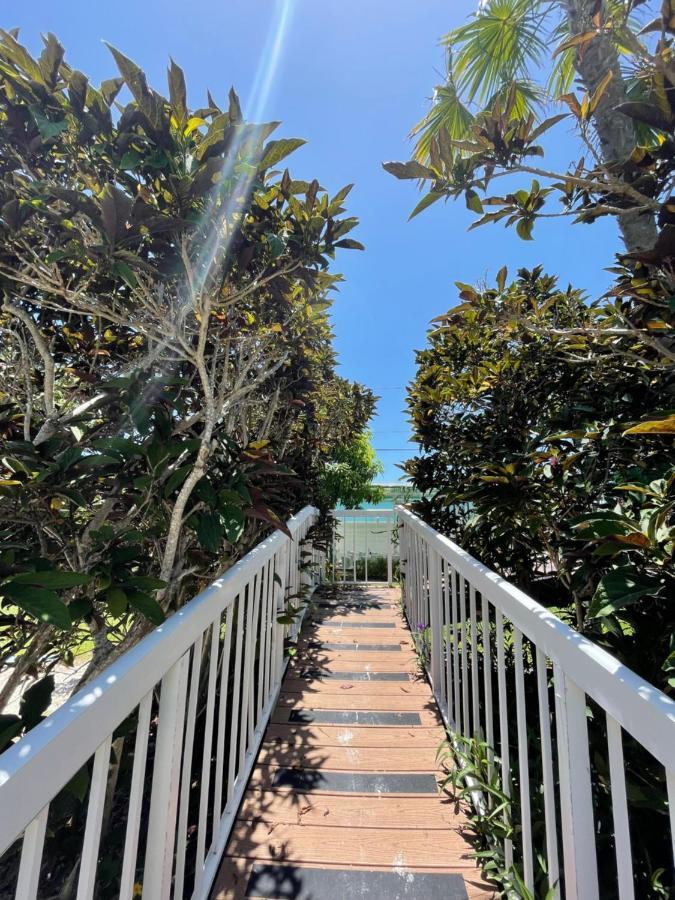 Gulf View Waterfront Resort Marathon Bagian luar foto